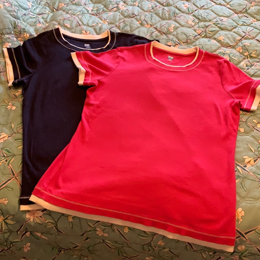 CLOSET CLEAR OUT! Sale! Disc Shipping! St John’s Bay cotton like new Tee Shirts